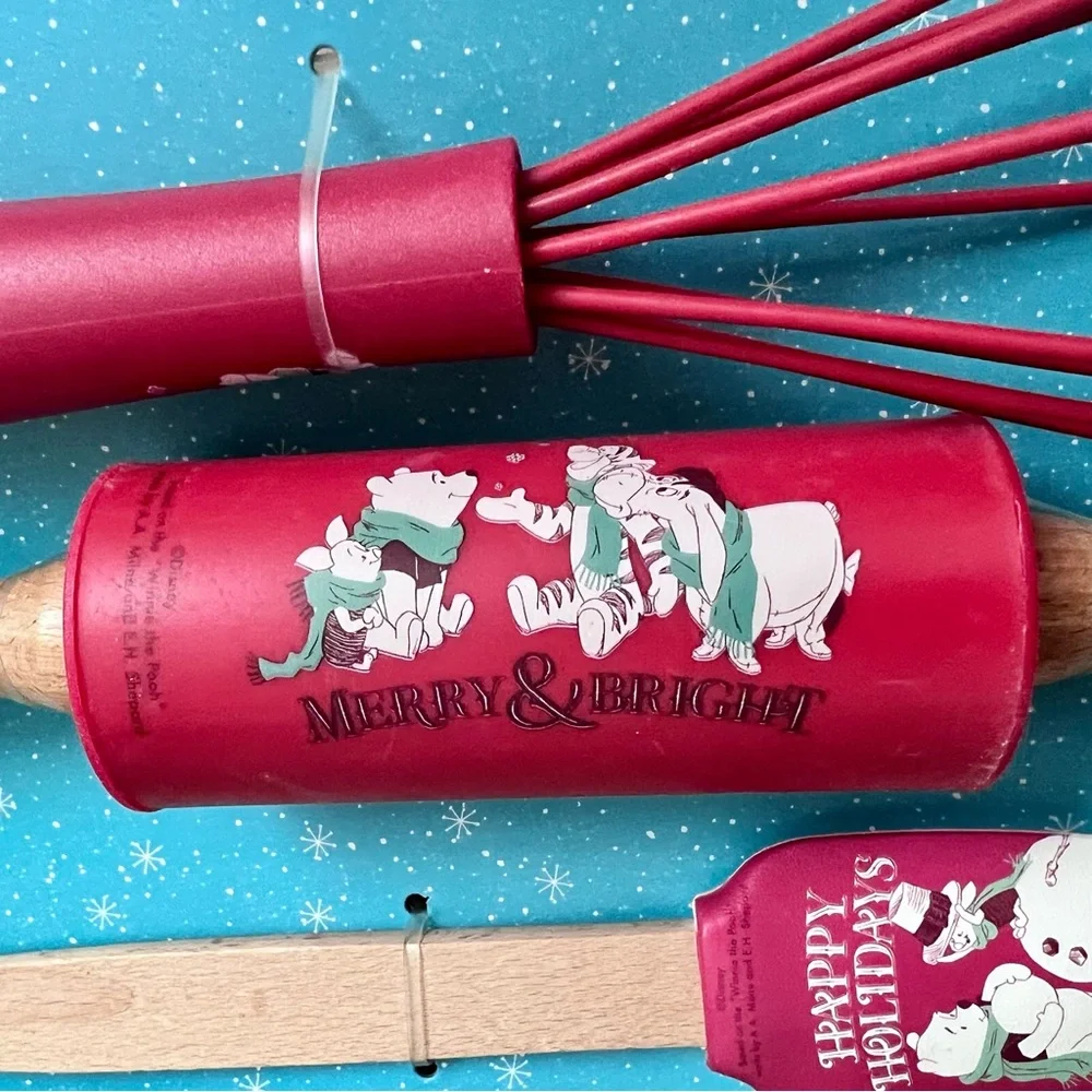 Disney Winnie the Pooh Christmas 3 Piece Baking‎ Set - Spatula Rolling Pin Whisk